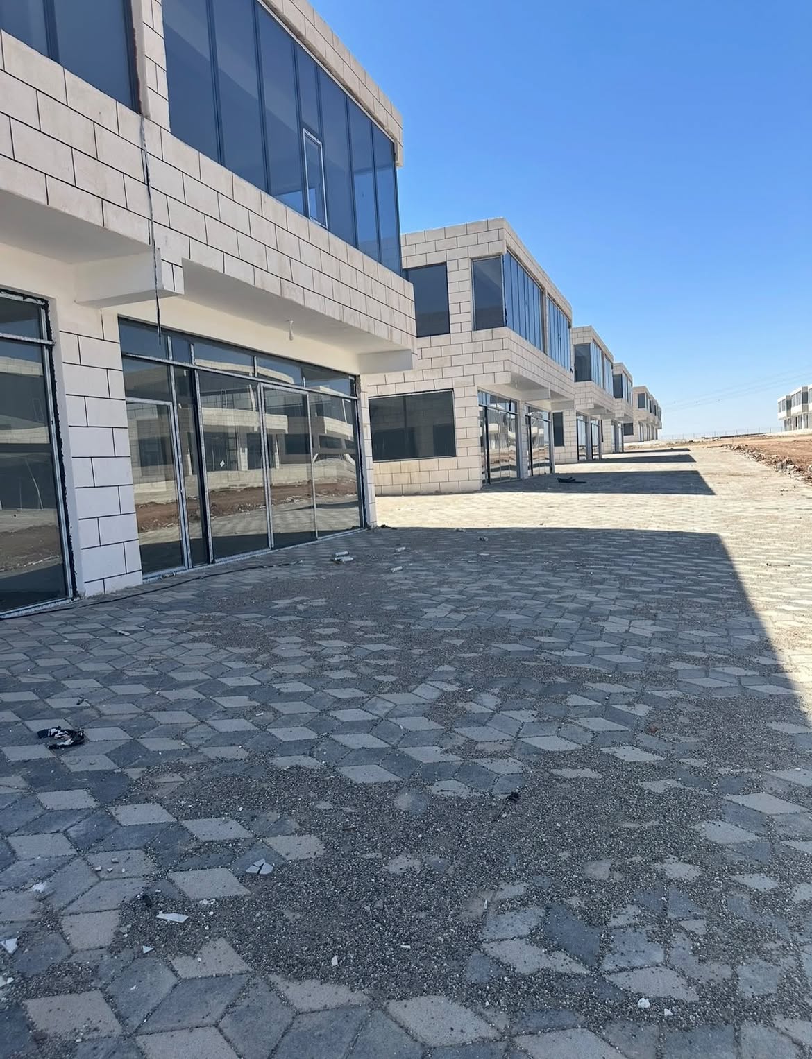 cizre-oto-galericiler-sitesi-icin-yetkililere-cagricizrede-idil-yolu-uzerinde-bulunan-cizre.jpg