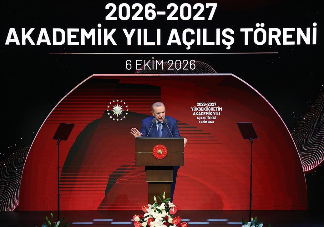 rektor-alkis-cumhurbaskani-erdogan-in-acilisini-yaptigi-2026-2027-akademik-yil-torenine-katildi-8116c50e-0c94-4665-b1b1-c186de5b94fe.jpeg