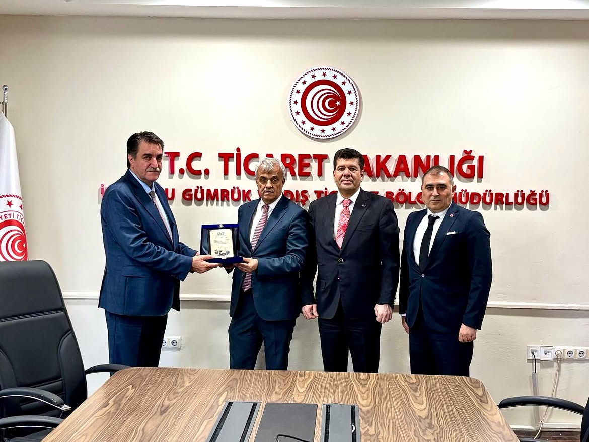 und-irakta-transit-tasimalar-icin-ust-duzey-gorusmeler-gerceklestirdi-ikby-gumrukler-genel-mud-2.jpg