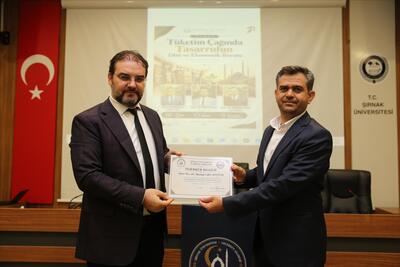 universitemizde-tuketim-caginda-tasarrufun-dini-ve-ekonomik-boyutu-paneli-duzenlendi-b85b1e63-59ba-4ddc-bf49-eaea51c09df9-001.jpg